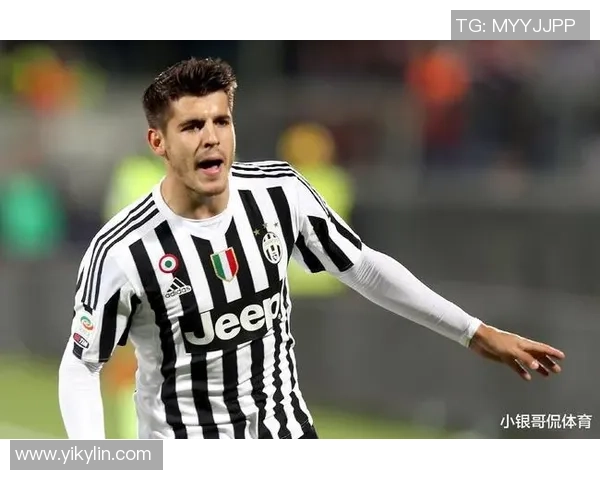 足球巨星背后的故事：从场上到生活的独家访谈与心路历程