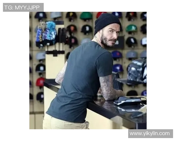 足球明星穿搭风格解析 时尚与运动的完美融合展现个人魅力 足球明星穿搭风格解析 时尚与运动的完美融合展现个人魅力